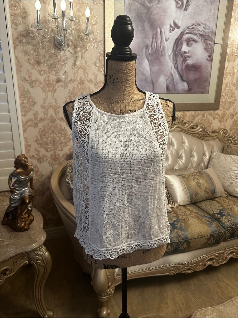 hinge White Lace Crochet on the sides Camisole sleeveless top